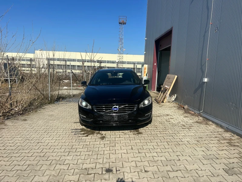 Volvo V60 2, 4 АWD/D6, plug in hybrid/280 к.с, снимка 2 - Автомобили и джипове - 49363464