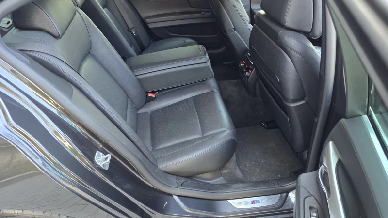 BMW 740 M Packet, снимка 13 - Автомобили и джипове - 50003717