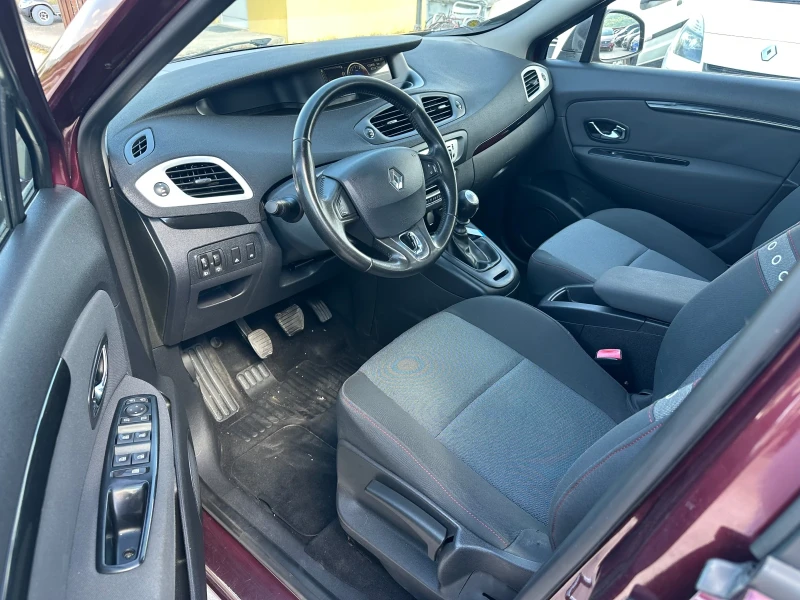 Renault Scenic 1.5/110кс Климатроник EVRO5, снимка 9 - Автомобили и джипове - 50379920
