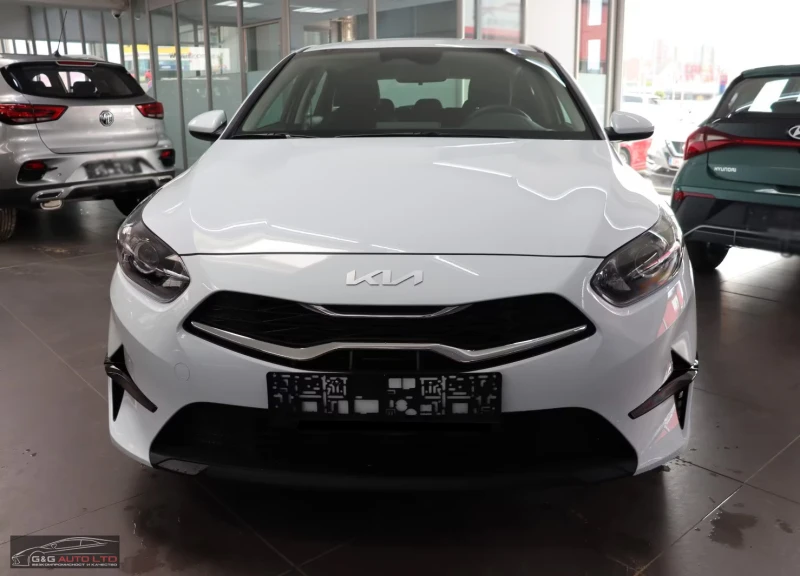 Kia Ceed 1.5/T-GDI/140HP/DCT/NAVI/CAM/CARPLAY/LED/278f, снимка 2 - Автомобили и джипове - 50820099