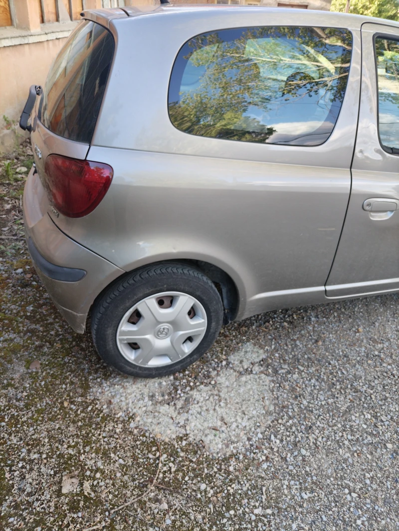 Toyota Yaris, снимка 3 - Автомобили и джипове - 51686563