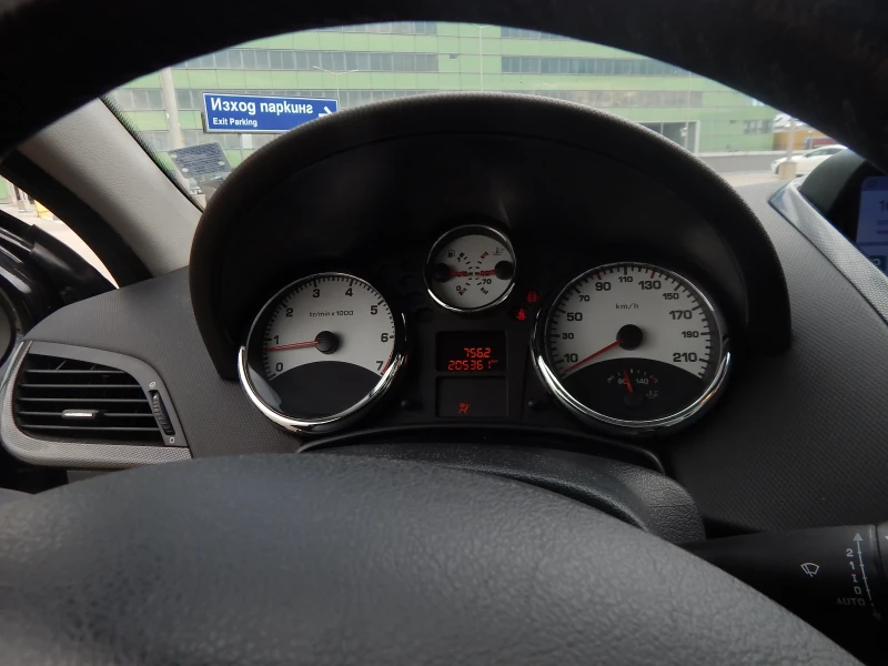 Peugeot 207 1.6 turbo, снимка 9 - Автомобили и джипове - 53033148