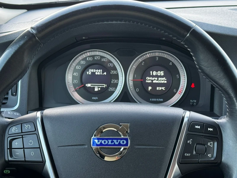 Volvo S60 Топ състояние 100% Реални километри доказуеми, снимка 12 - Автомобили и джипове - 51780429