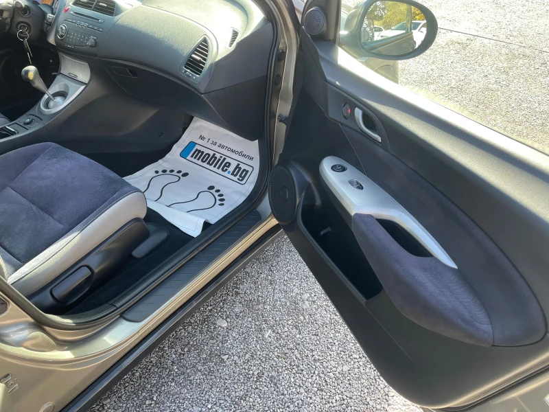 Honda Civic 2.2 DIZEL, 140 коня, ПАНОРАМА, ПАРКТРОНИК, снимка 8 - Автомобили и джипове - 52241685