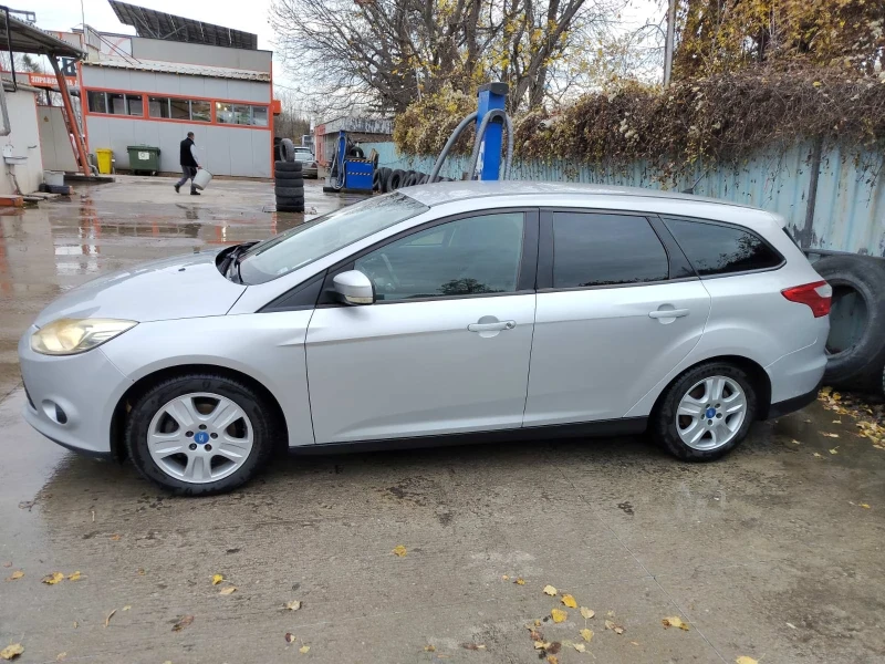 Ford Focus, снимка 14 - Автомобили и джипове - 52453228
