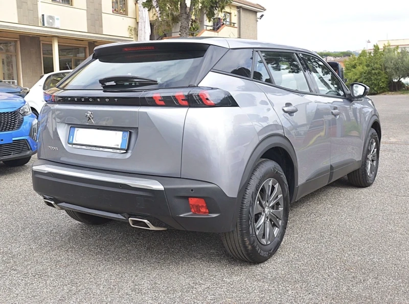 Peugeot 2008 1.2 PURETECH S&S ACTIVE AT, снимка 6 - Автомобили и джипове - 52470264