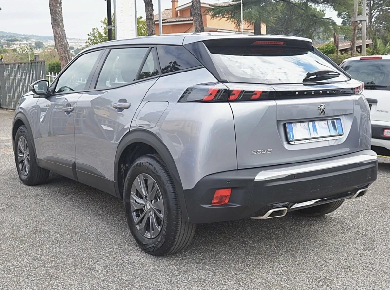 Peugeot 2008 1.2 PURETECH S&S ACTIVE AT, снимка 4 - Автомобили и джипове - 52470264