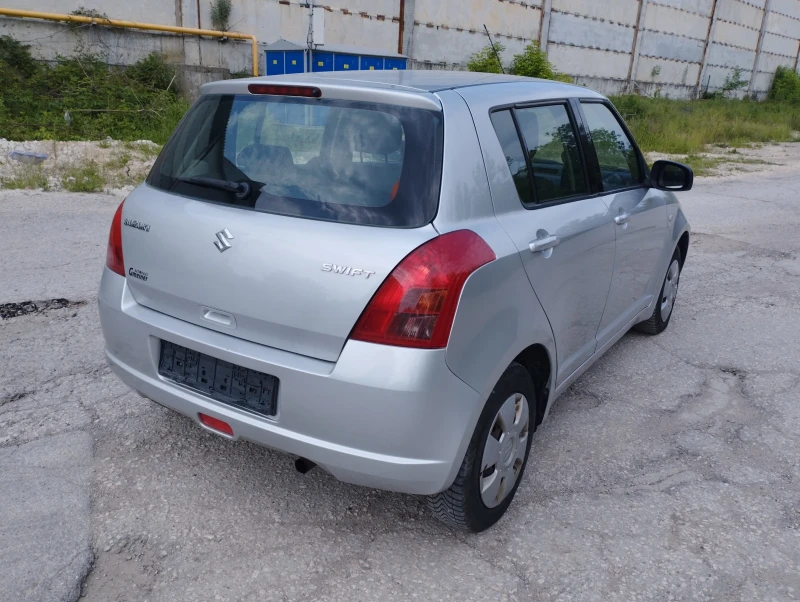 Suzuki Swift 1.3, снимка 5 - Автомобили и джипове - 52514630