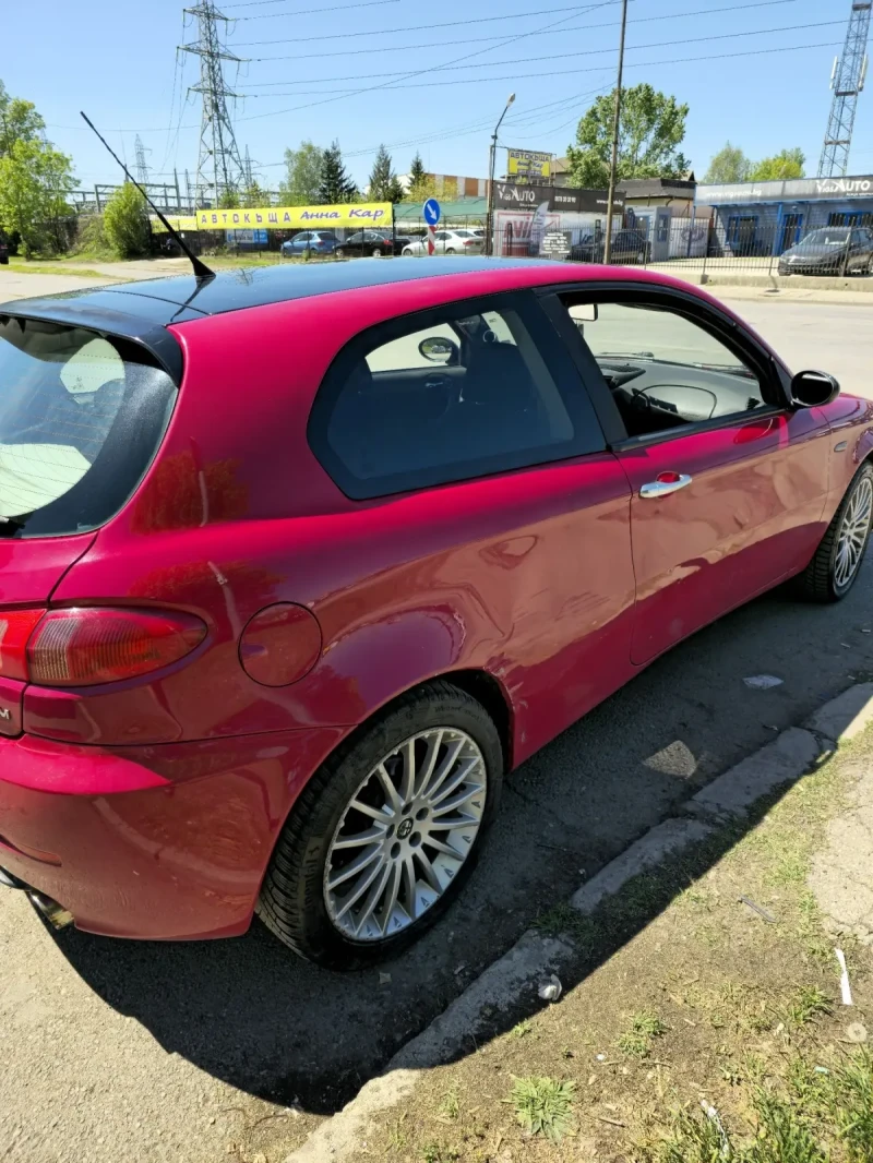 Alfa Romeo 147 1.9 JTD, снимка 3 - Автомобили и джипове - 52656664