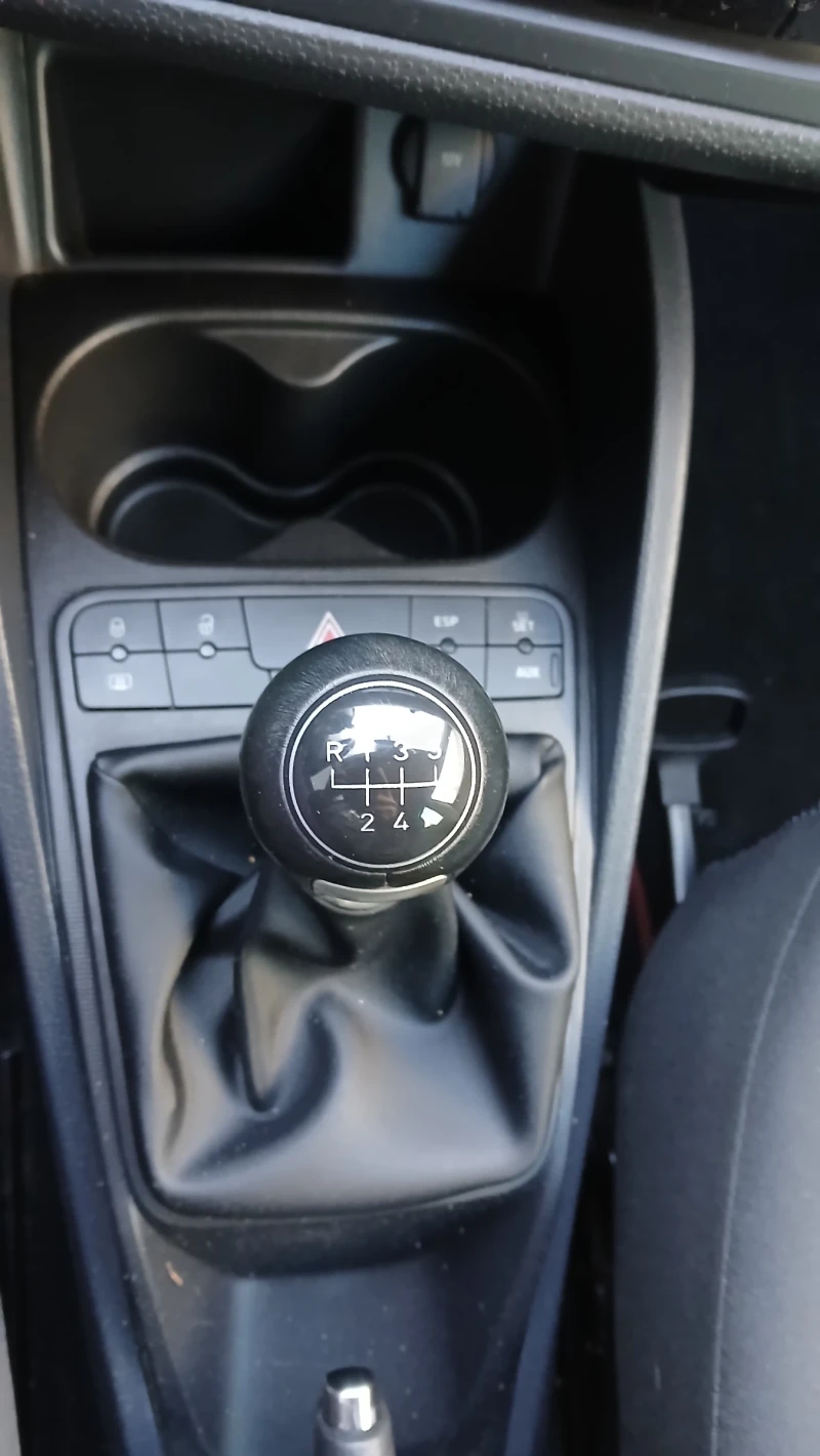 VW Golf 1.9 тди 105 кс, снимка 8 - Автомобили и джипове - 52666075