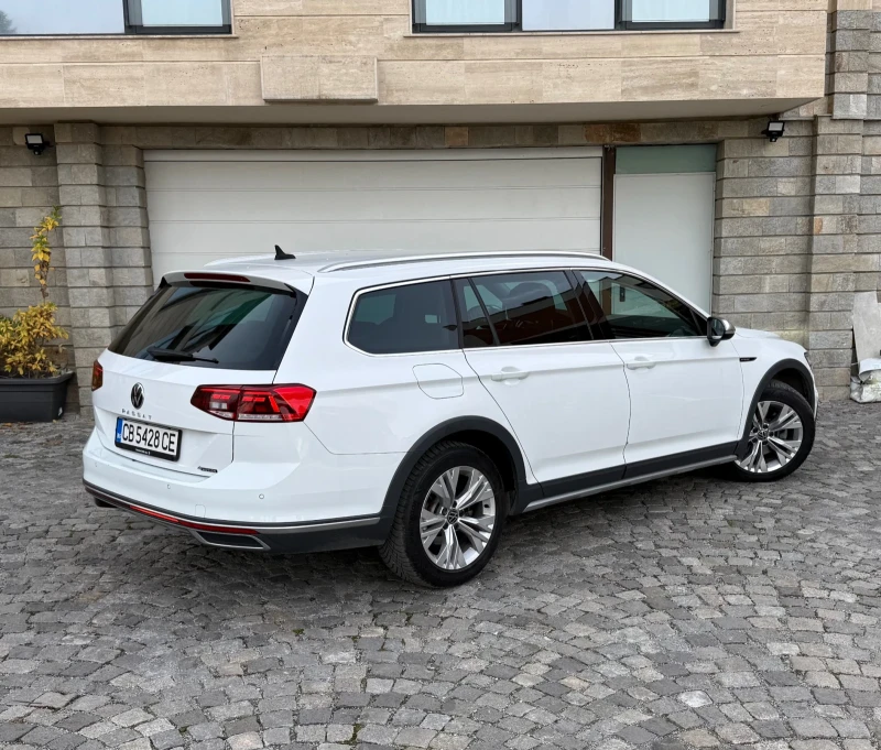 VW Alltrack 2.0 TDI 200 к.с. Facelift 2020 | DSG | 4Motion, снимка 4 - Автомобили и джипове - 52862998