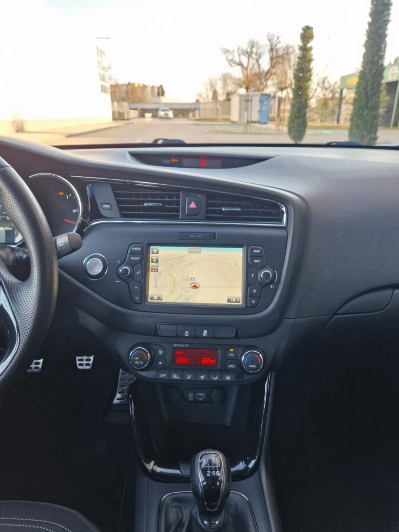 Kia Ceed Kia Ceed-GT Line /Navi/Led/Camera/Keyless/Euro-6B/, снимка 10 - Автомобили и джипове - 52915277