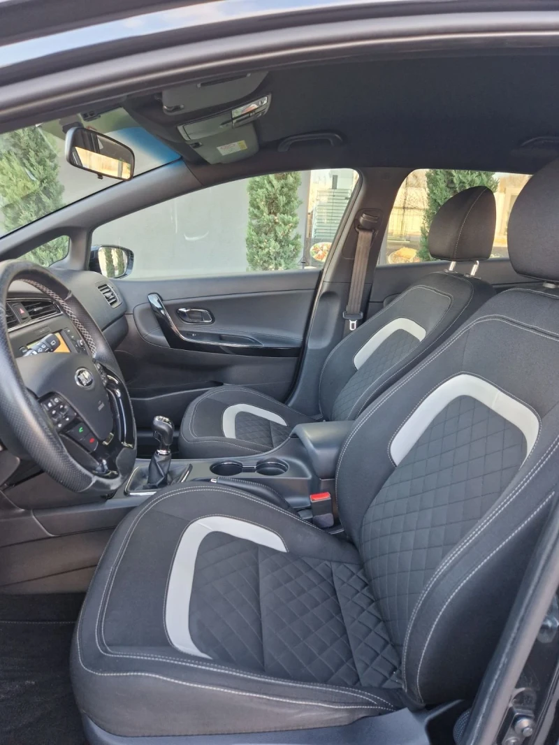 Kia Ceed Kia Ceed-GT Line /Navi/Led/Camera/Keyless/Euro-6B/, снимка 8 - Автомобили и джипове - 52915277