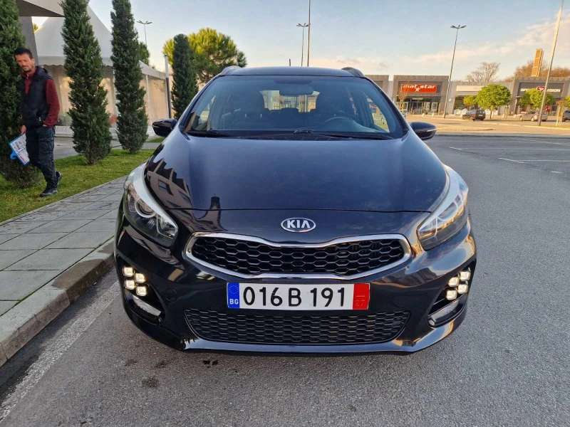 Kia Ceed Kia Ceed-GT Line /Navi/Led/Camera/Keyless/Euro-6B/, снимка 2 - Автомобили и джипове - 52915277
