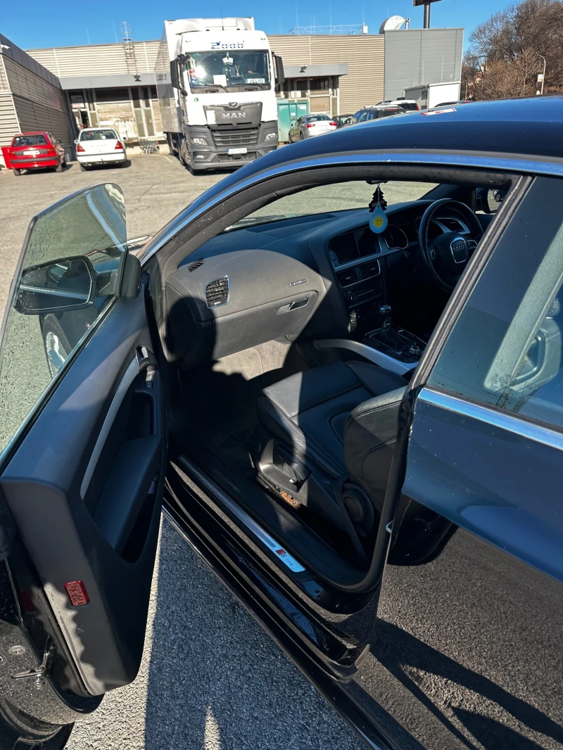 Audi A5 2.0TFSI, снимка 6 - Автомобили и джипове - 52928449