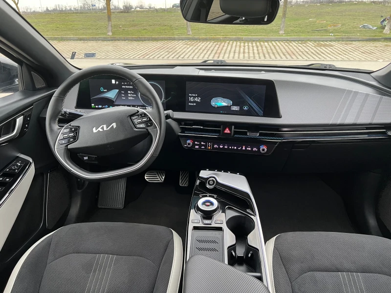 Kia EV6 GT Line 4х4 77, 4kWh , снимка 5 - Автомобили и джипове - 53507790