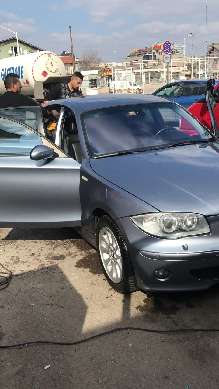 BMW 120, снимка 11 - Автомобили и джипове - 47682954