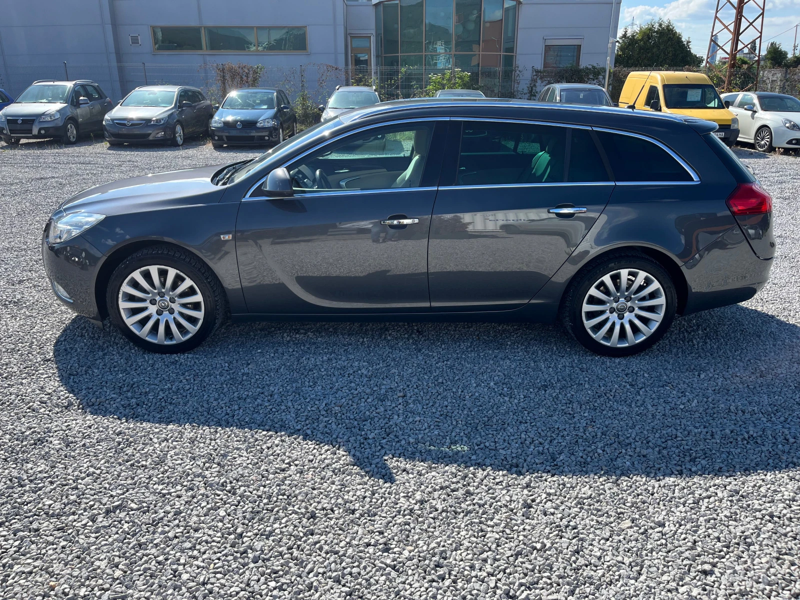 Opel Insignia Sports Tour 2.0TD-161k.c./EURO5/ Автоматик - изображение 3