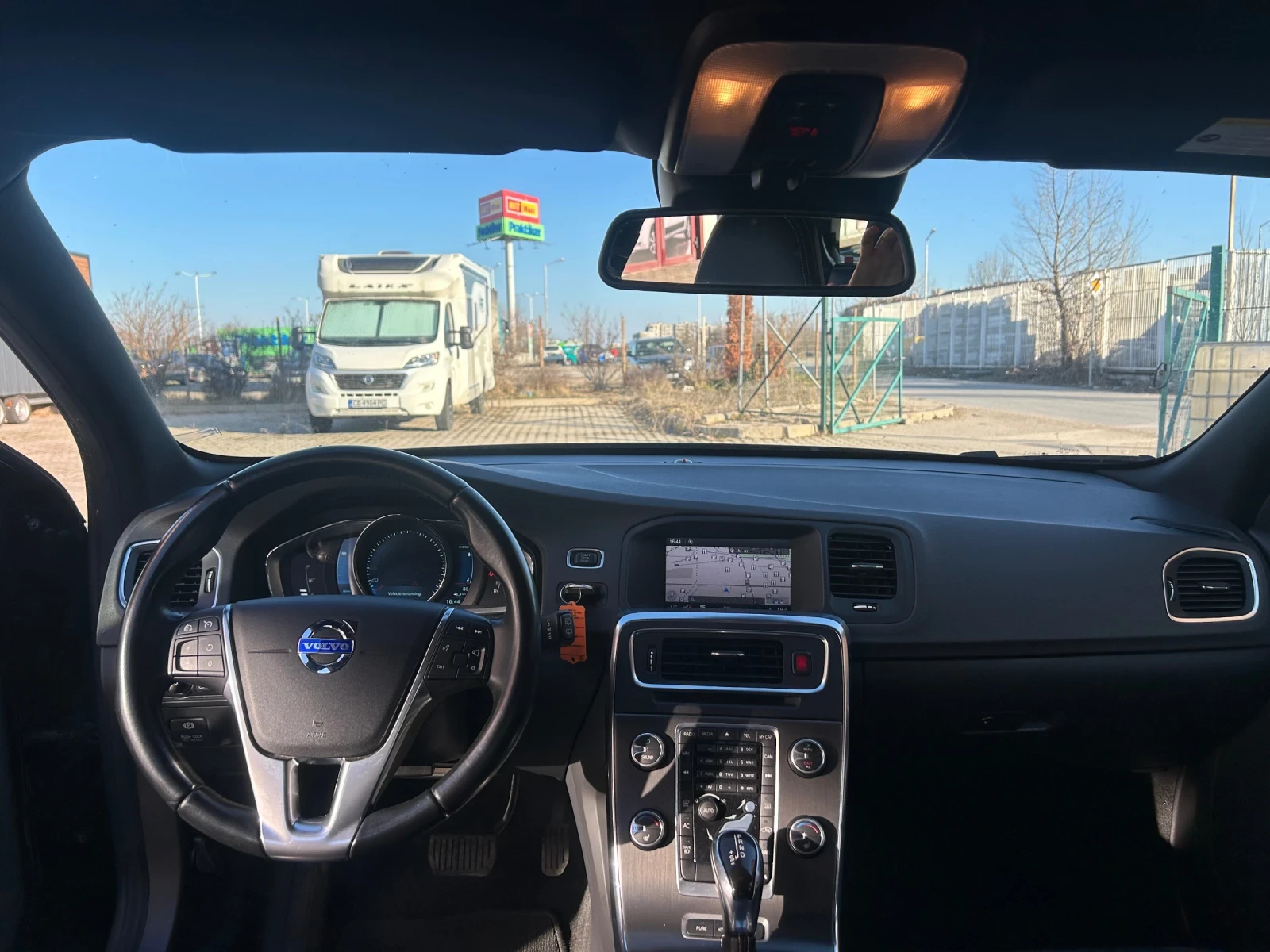 Volvo V60 2, 4 WD/D6, plug in hybrid/286 .. | Mobile.bg   11