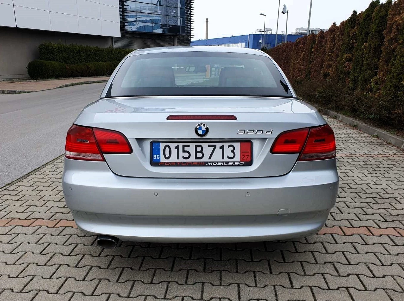 BMW 320 d Cabrio/Automatic - изображение 10