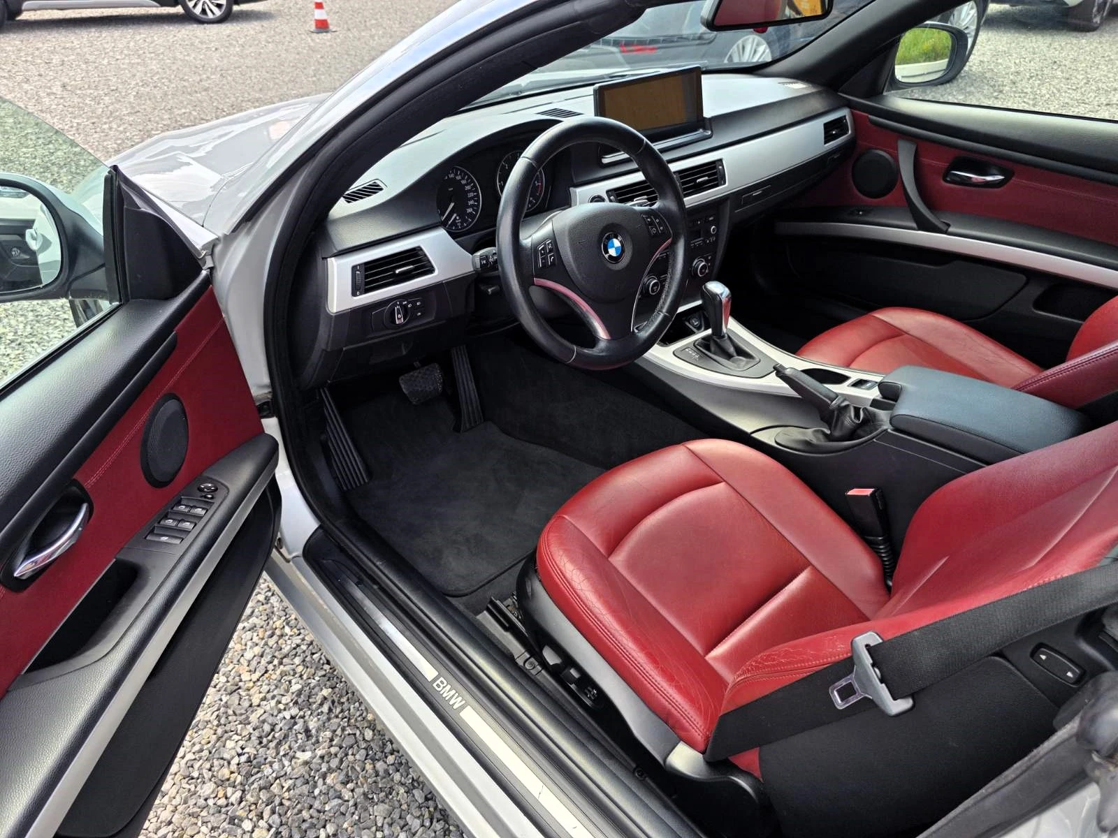 BMW 320 d Cabrio/Automatic, снимка 7 - Автомобили и джипове - 49922432