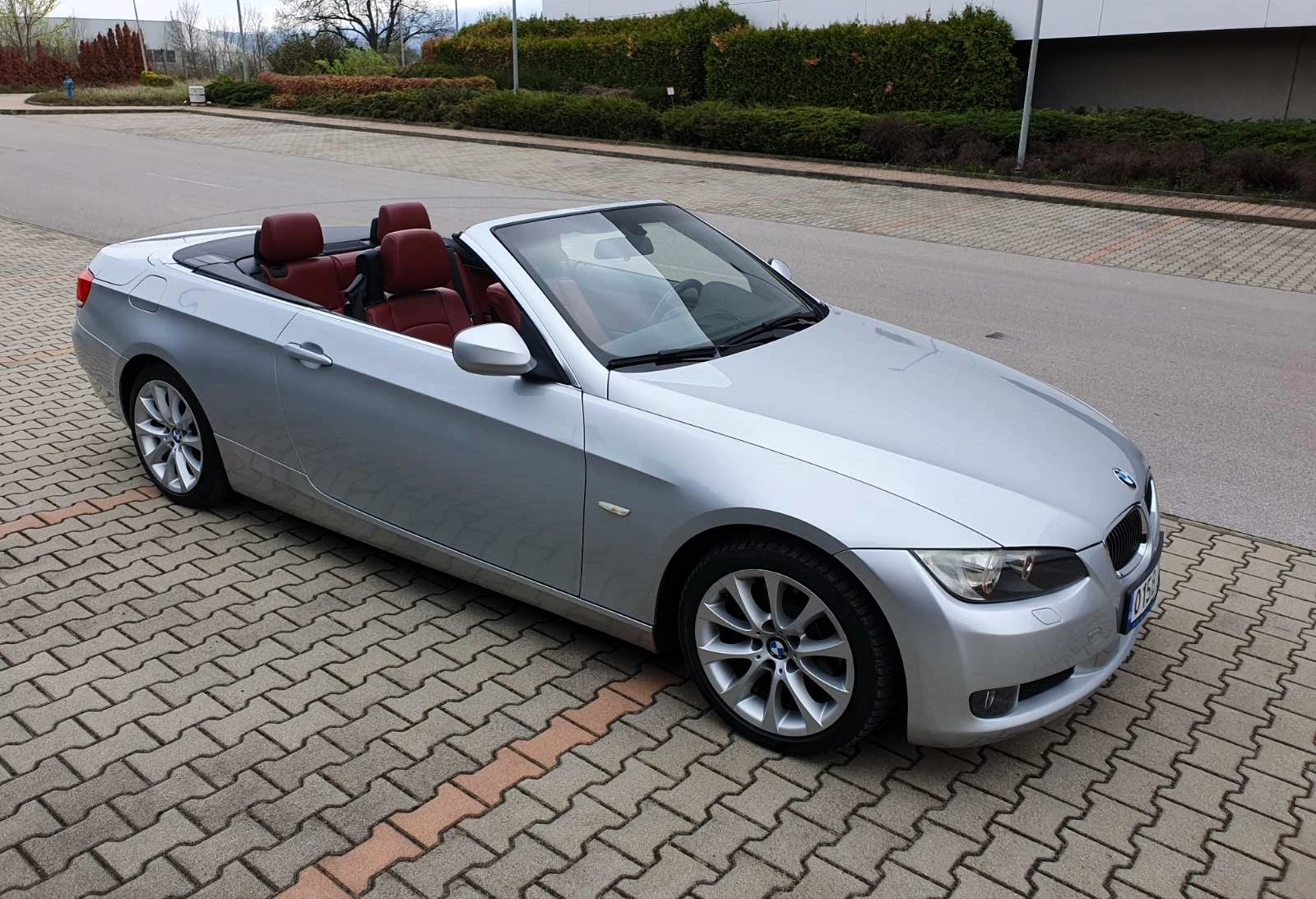 BMW 320 d Cabrio/Automatic - изображение 2