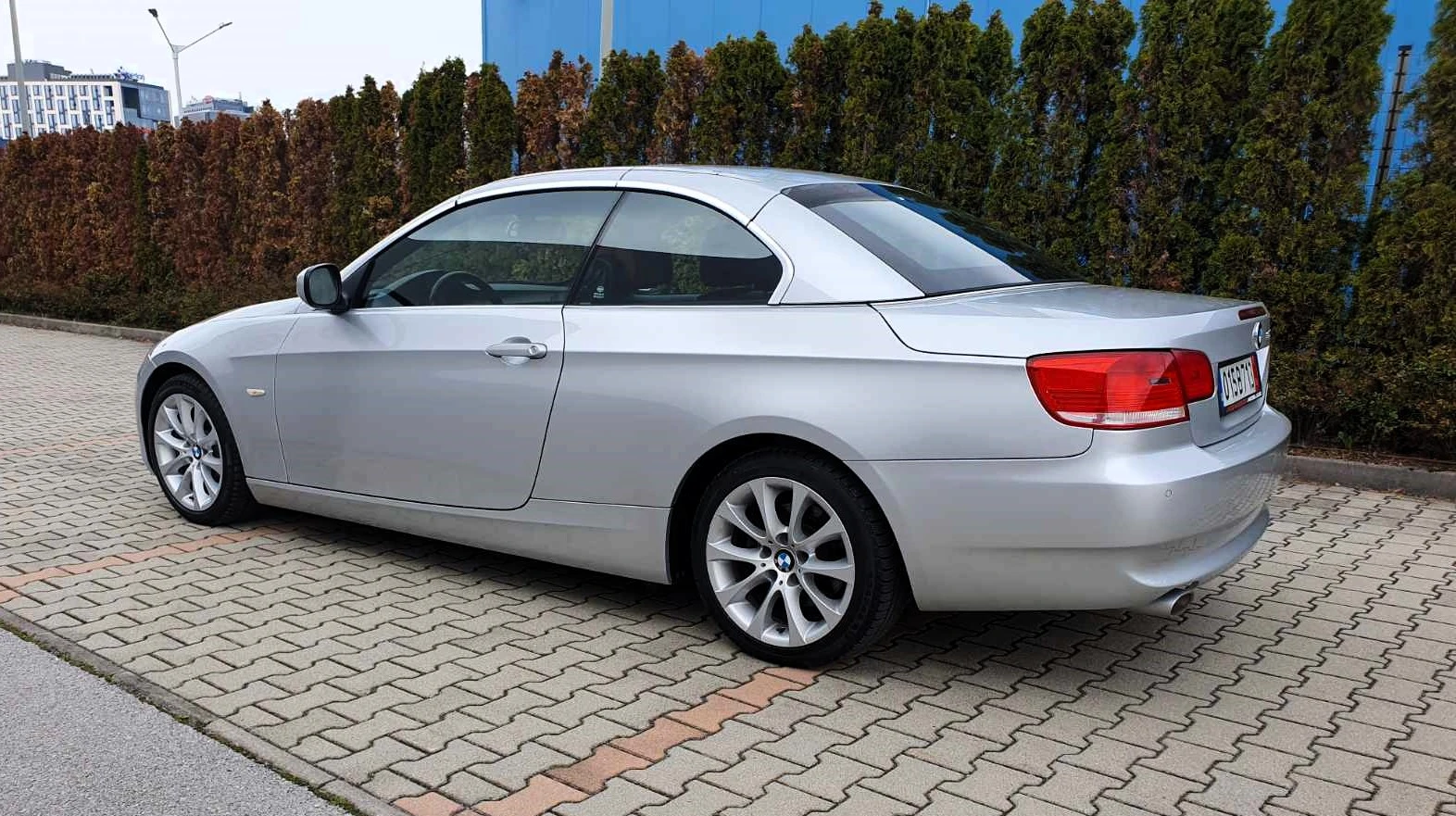 BMW 320 d Cabrio/Automatic | Mobile.bg — изображение 11