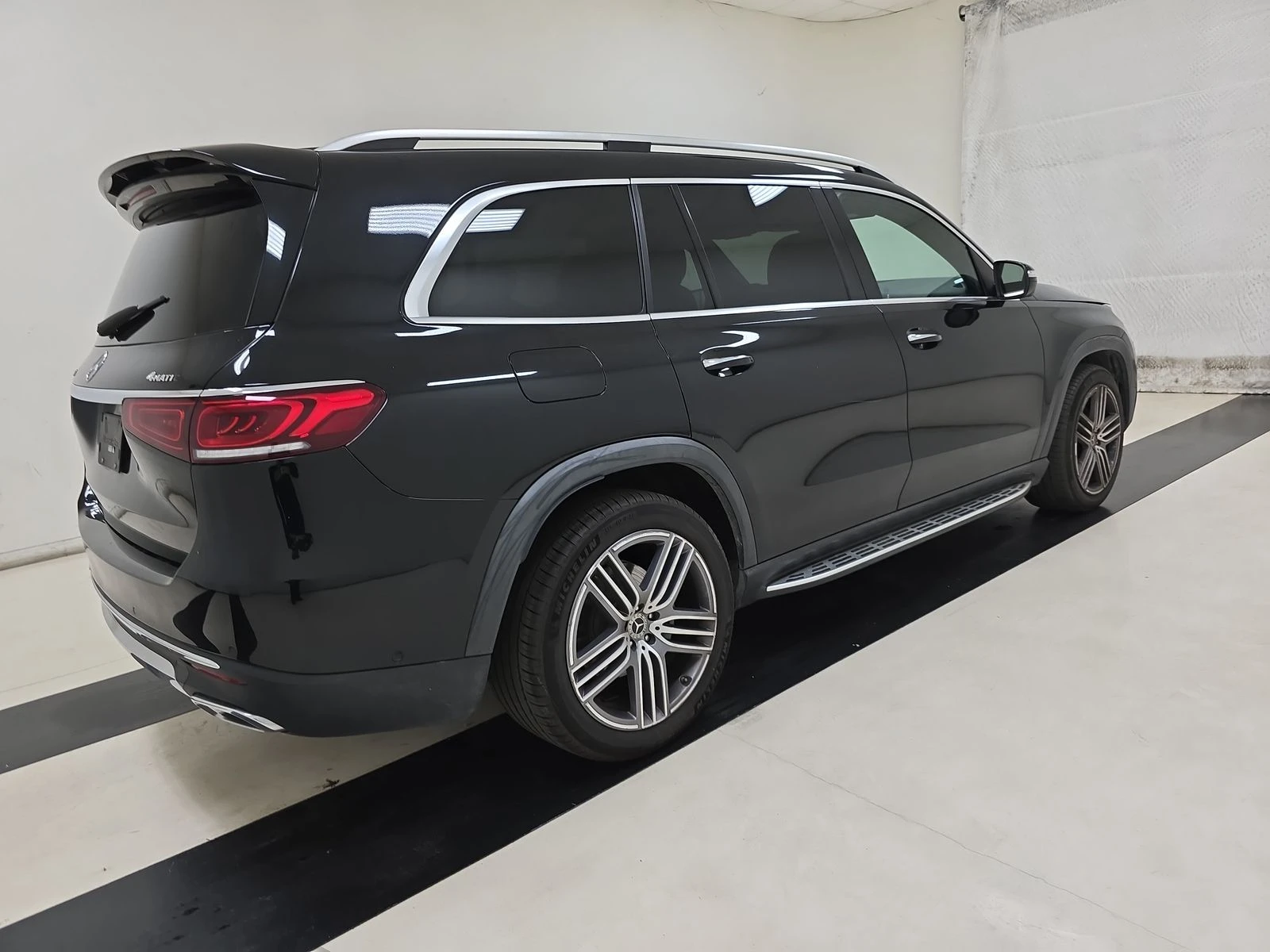 Mercedes-Benz GLS 450 4MATIC * М. ТОЧКА * BURMESTER * ПОДГРЕВ *  - изображение 4
