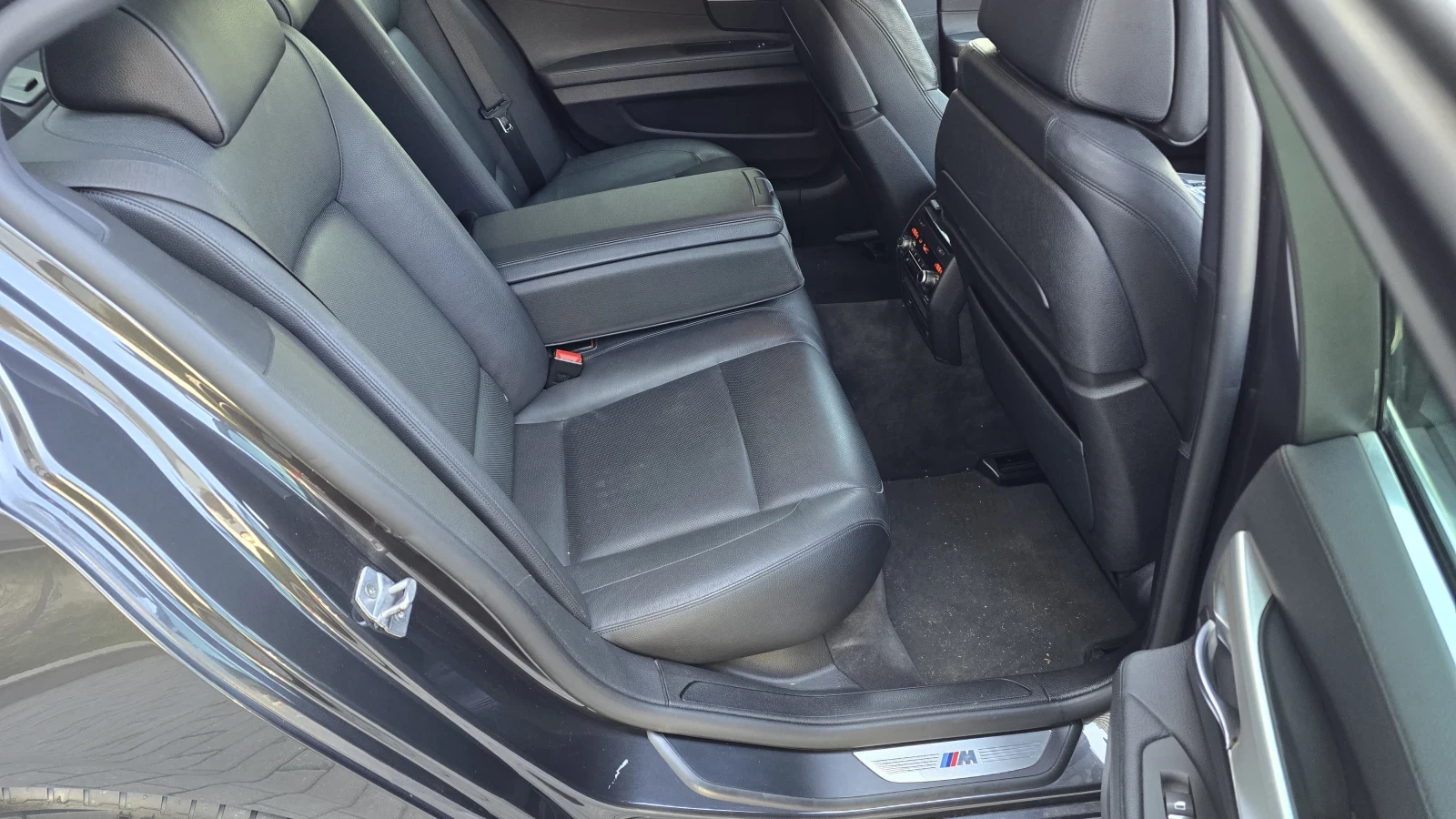 BMW 740 M Packet | Mobile.bg   13