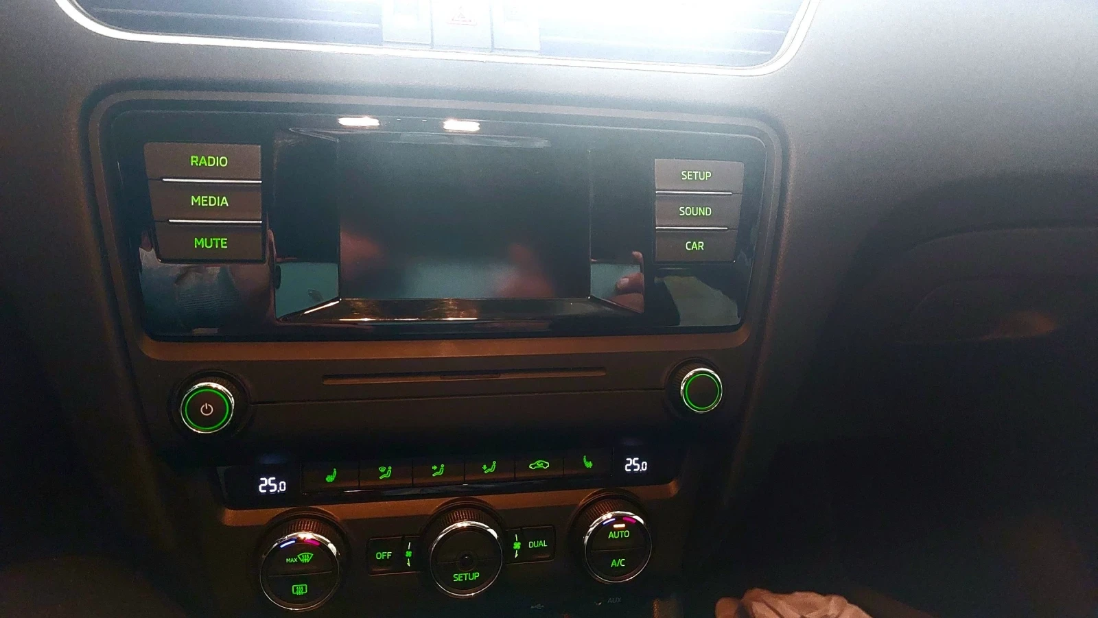 Skoda Octavia 2.0 TDI SCOUT - изображение 6