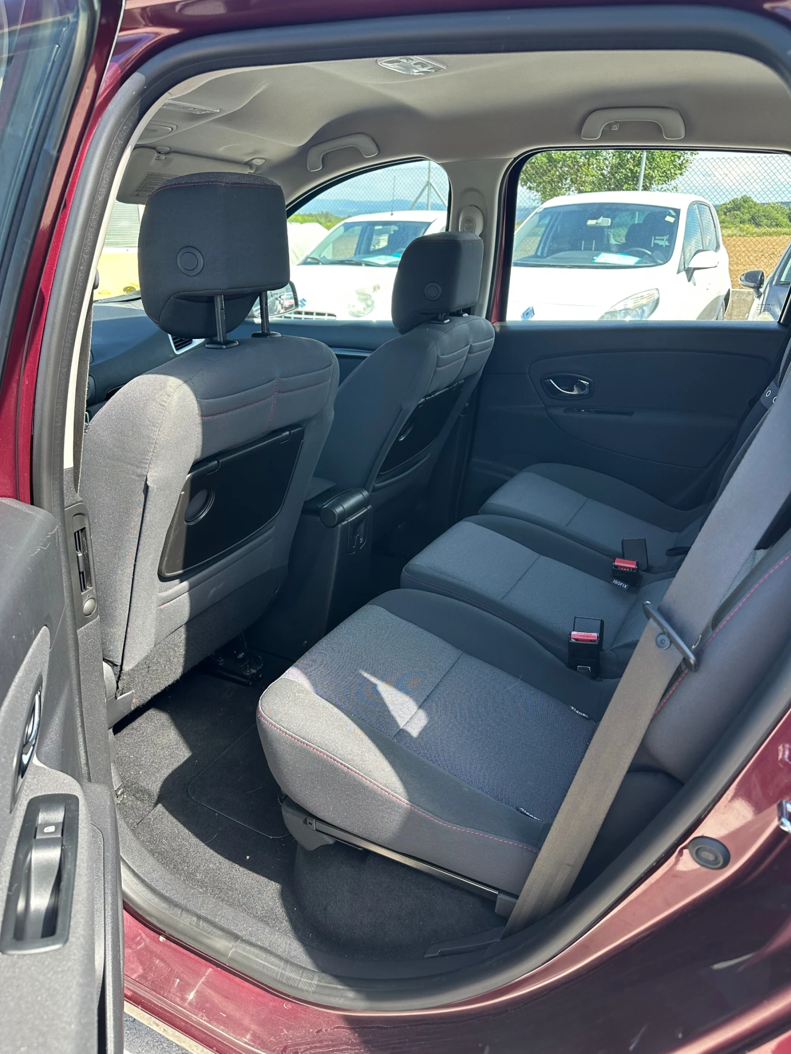 Renault Scenic 1.5/110кс Климатроник EVRO5 - изображение 10