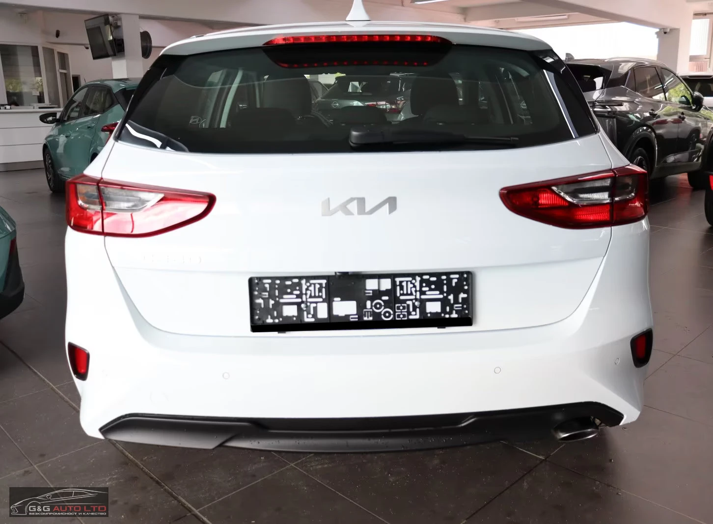 Kia Ceed 1.5/T-GDI/140HP/DCT/NAVI/CAM/CARPLAY/LED/278f - изображение 6