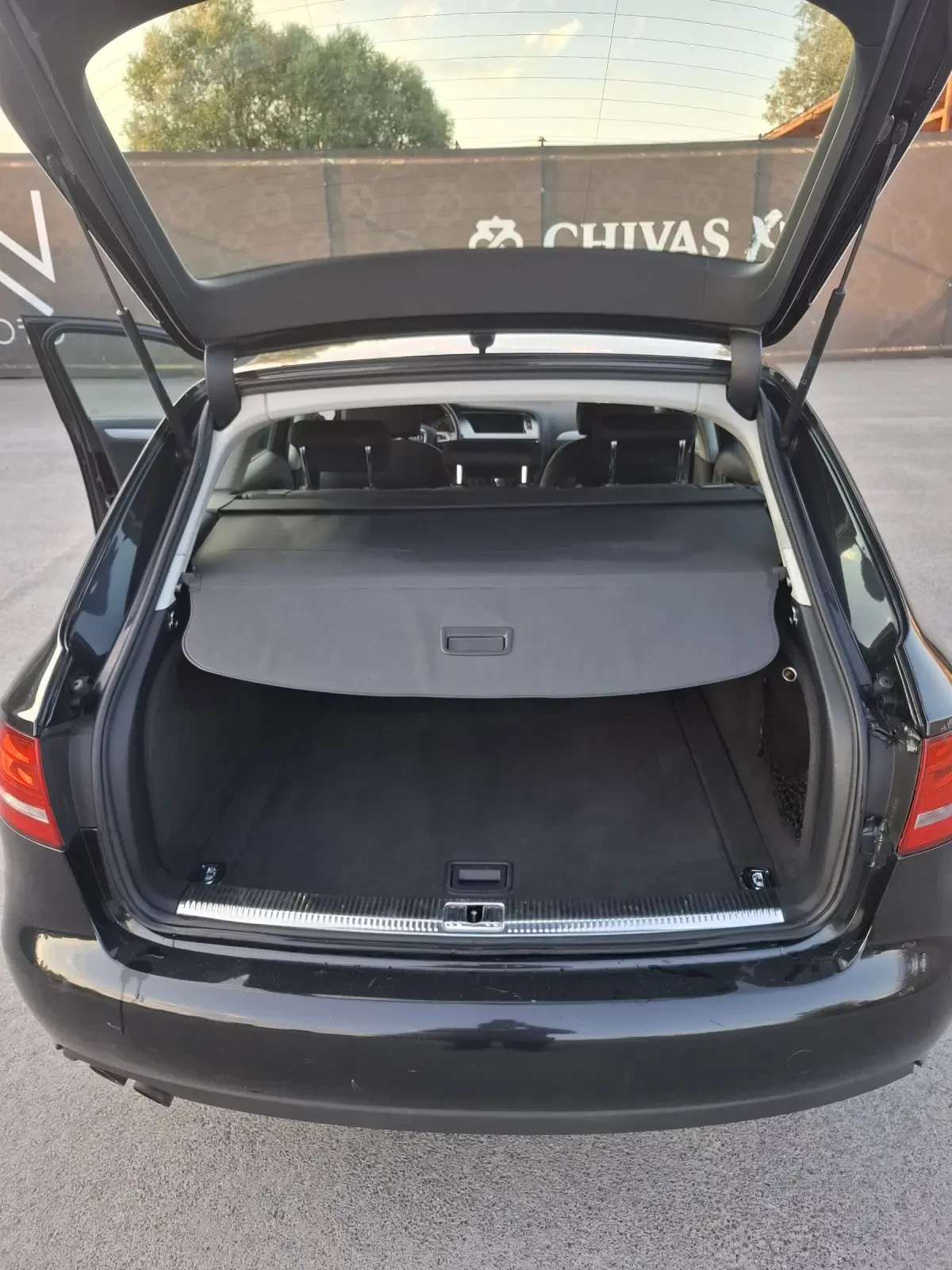 Audi A4 2.0TDI АВТОМАТИК  | Mobile.bg — изображение 12