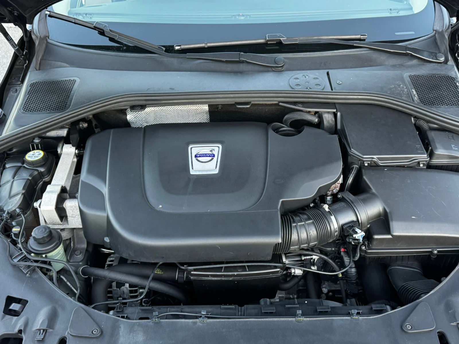 Volvo S60 Топ състояние 100% Реални километри доказуеми - изображение 9