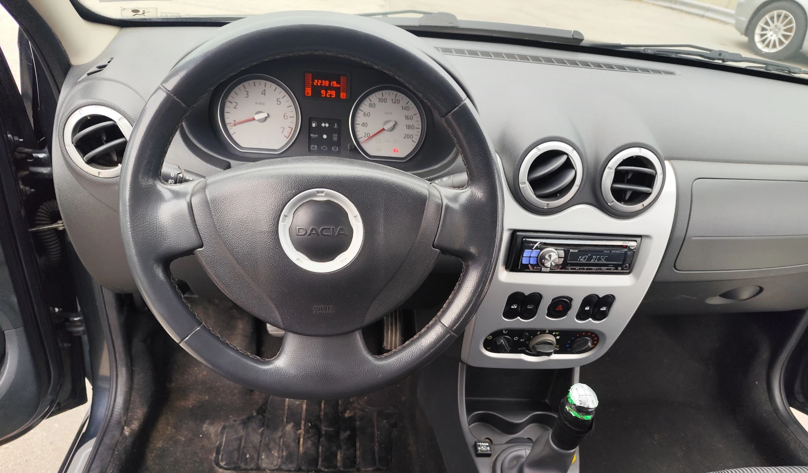 Dacia Sandero 1.4/LPG/klima | Mobile.bg — изображение 12