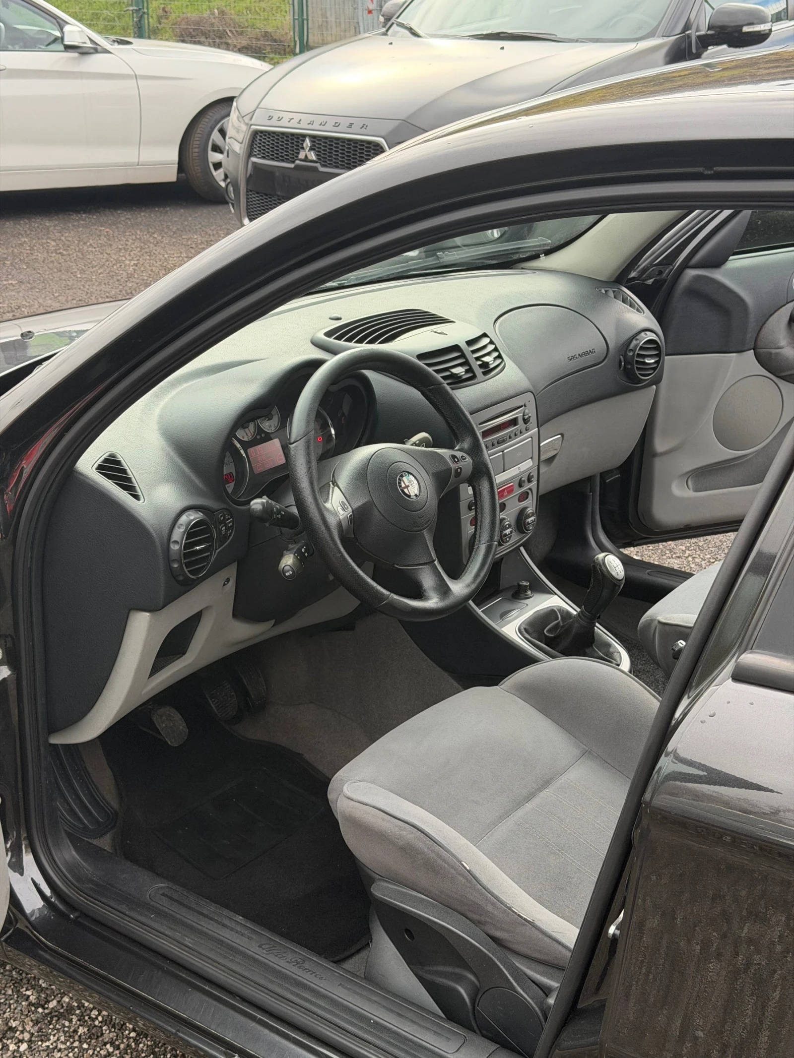 Alfa Romeo 147 1.6i 16V Twin Spark  | Mobile.bg   8