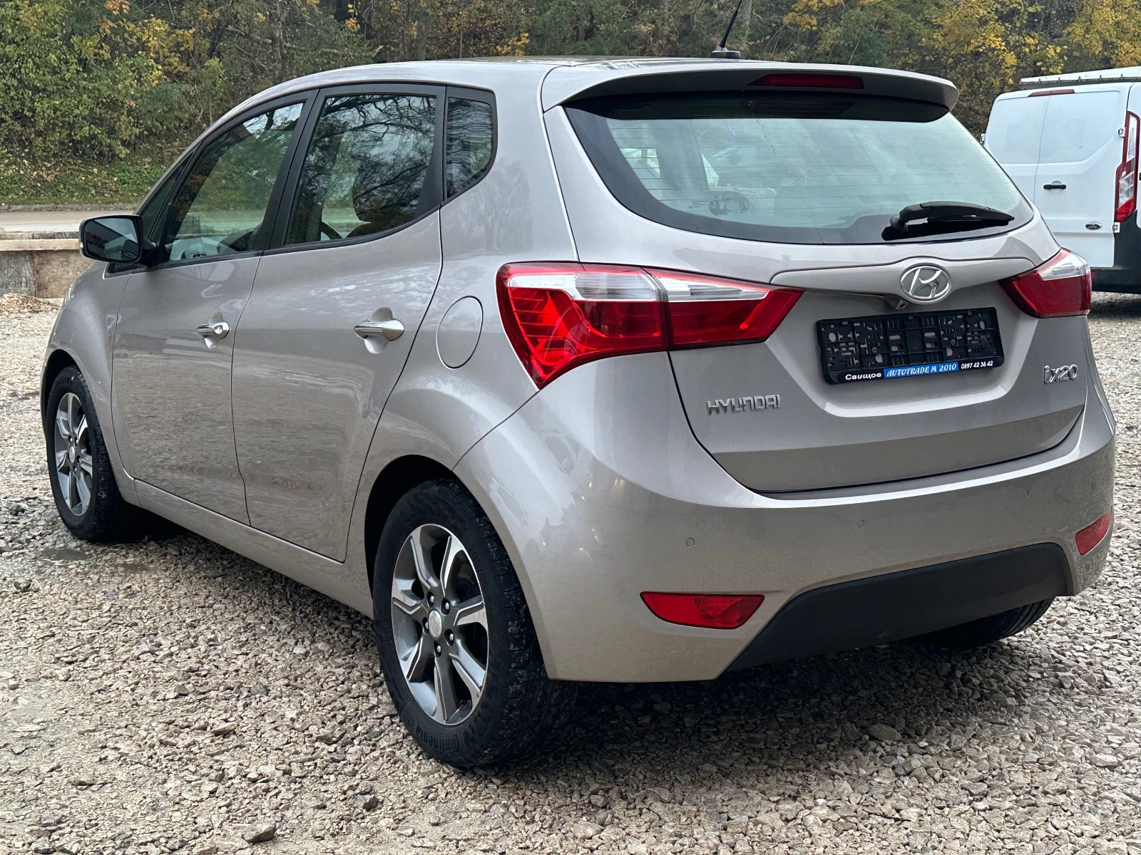 Hyundai Ix20 1.4BENZIN* FACE* NAVI* EVRO6 - изображение 6