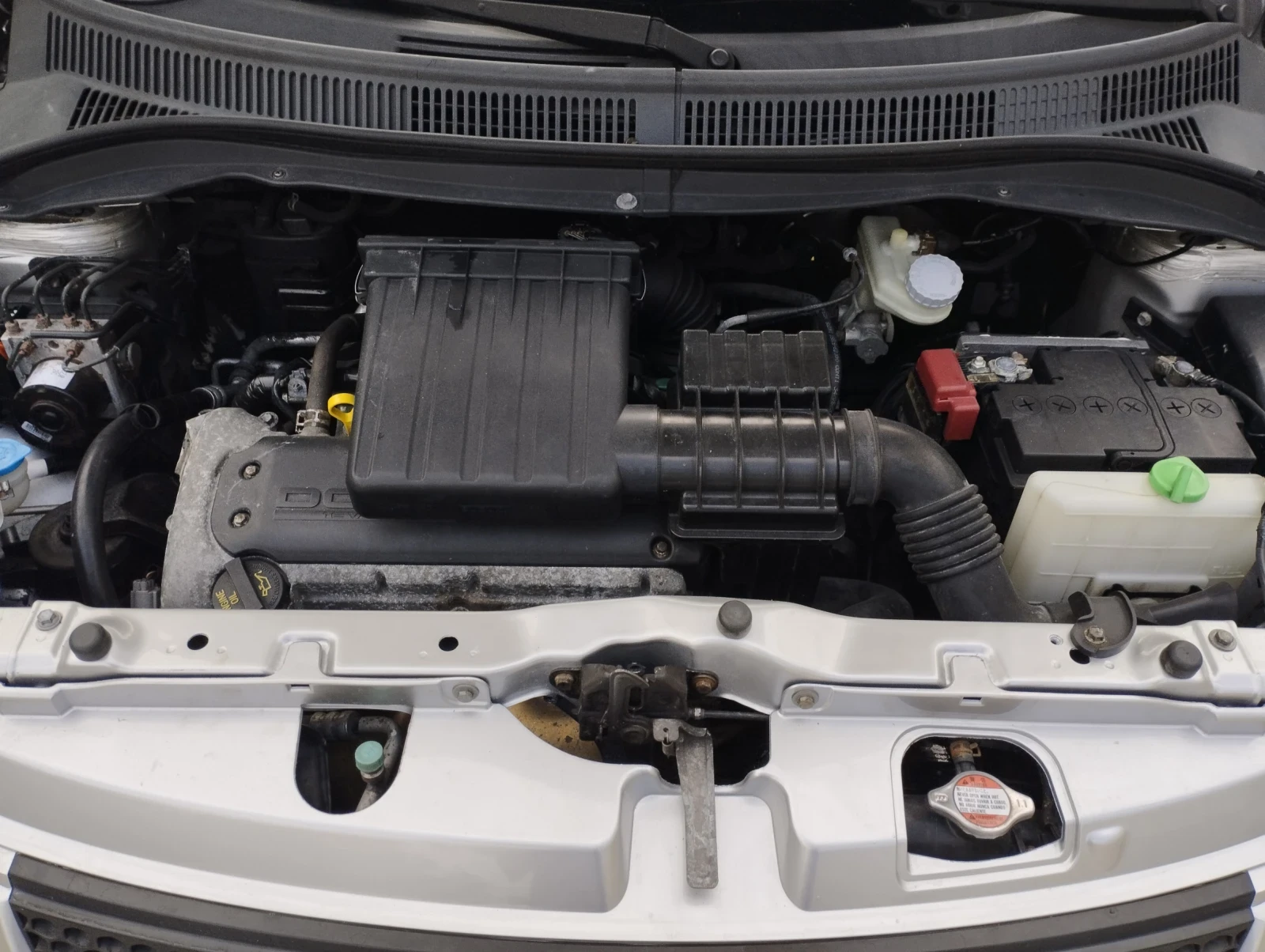 Suzuki Swift 1.3 - изображение 9