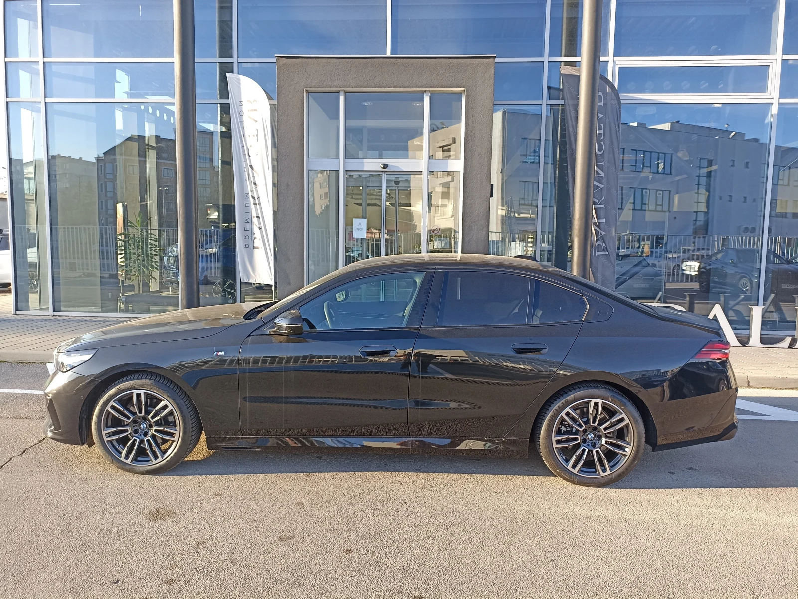 BMW 520 xd M-pack - изображение 8