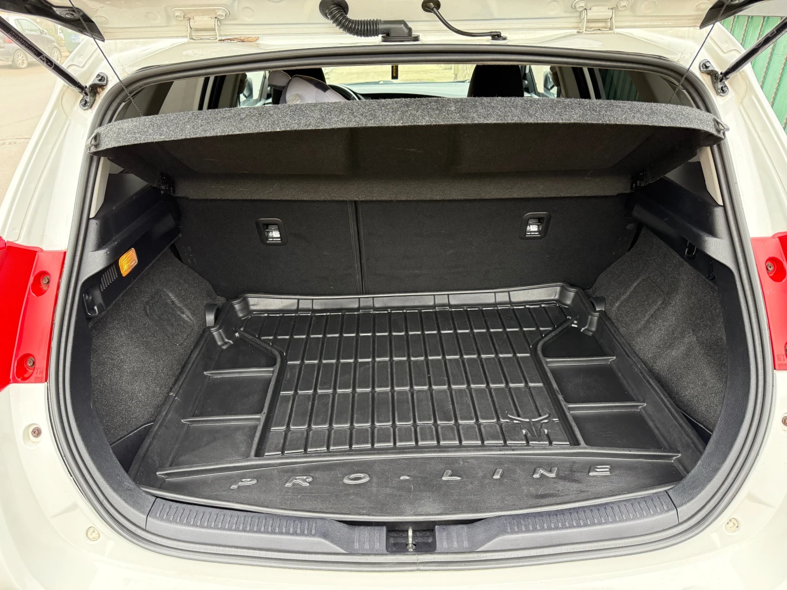 Toyota Auris | Mobile.bg � ����������� 6