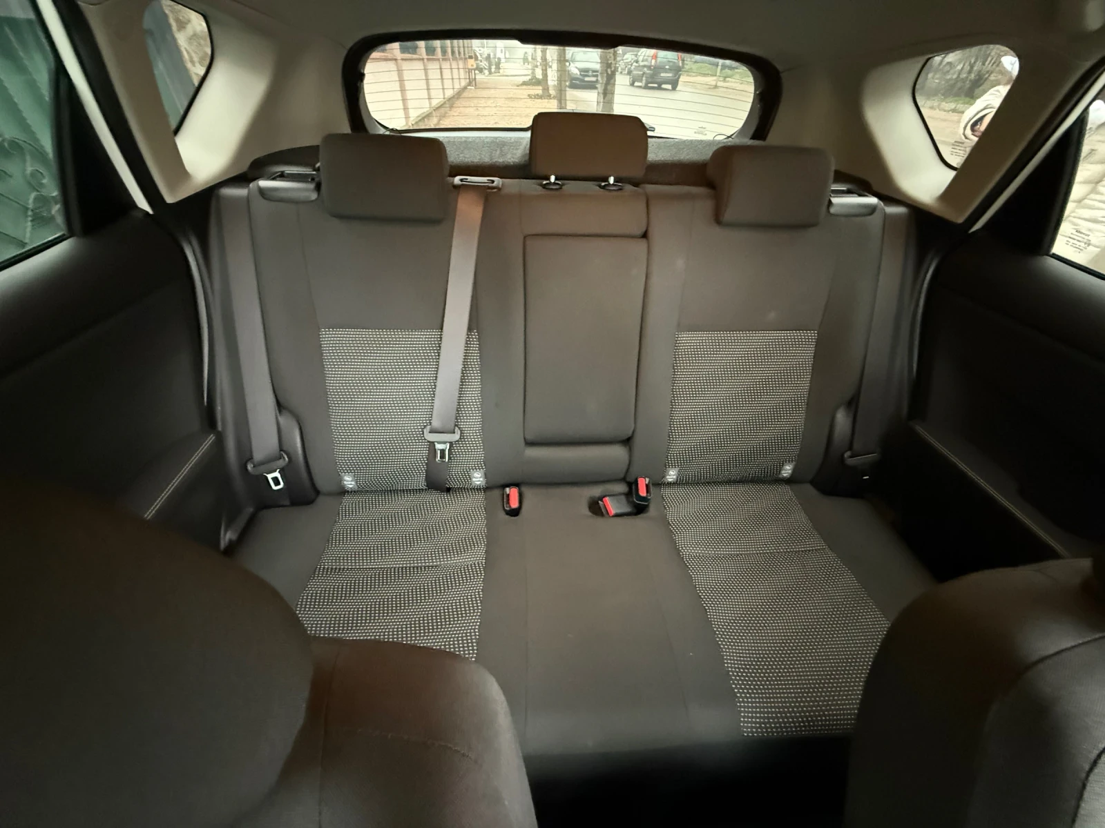 Toyota Auris | Mobile.bg � ����������� 9