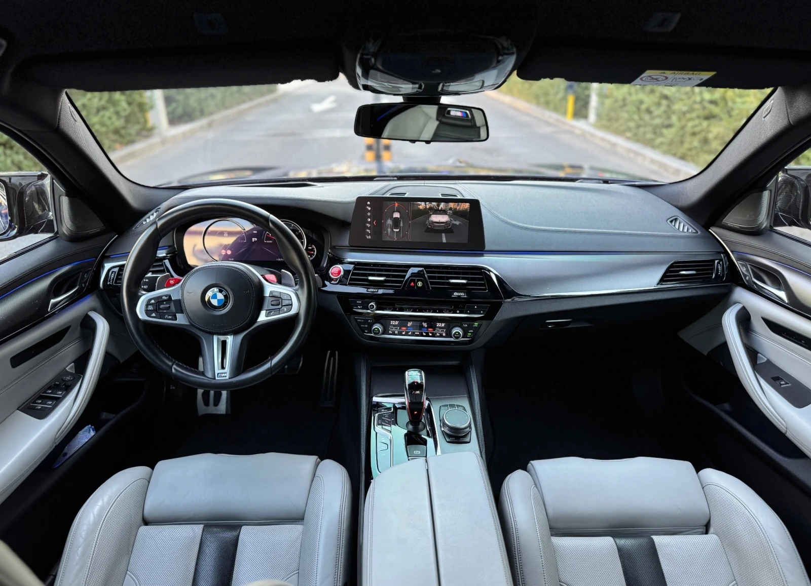 BMW M5 4.4 Twin Turbo xDrive - изображение 7