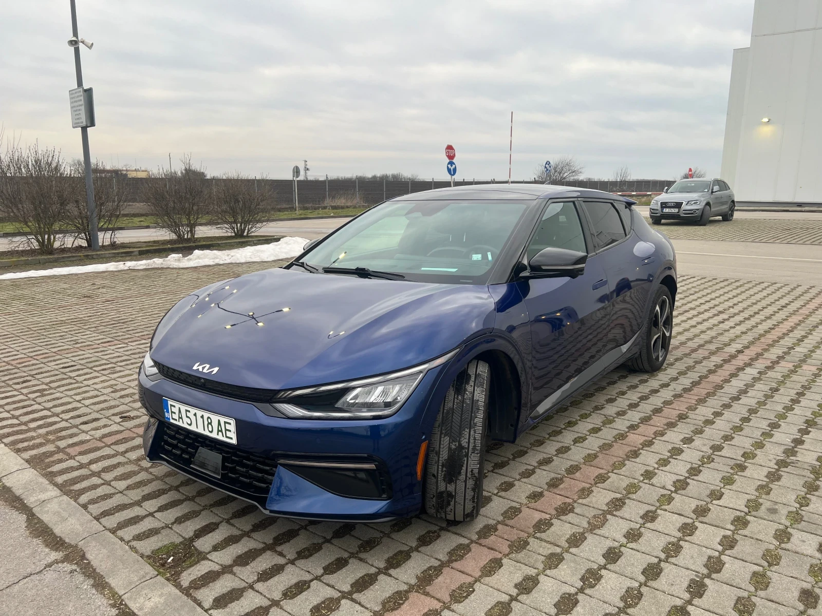 Kia EV6 GT Line 4�4 77, 4kWh  | Mobile.bg � ����������� 4