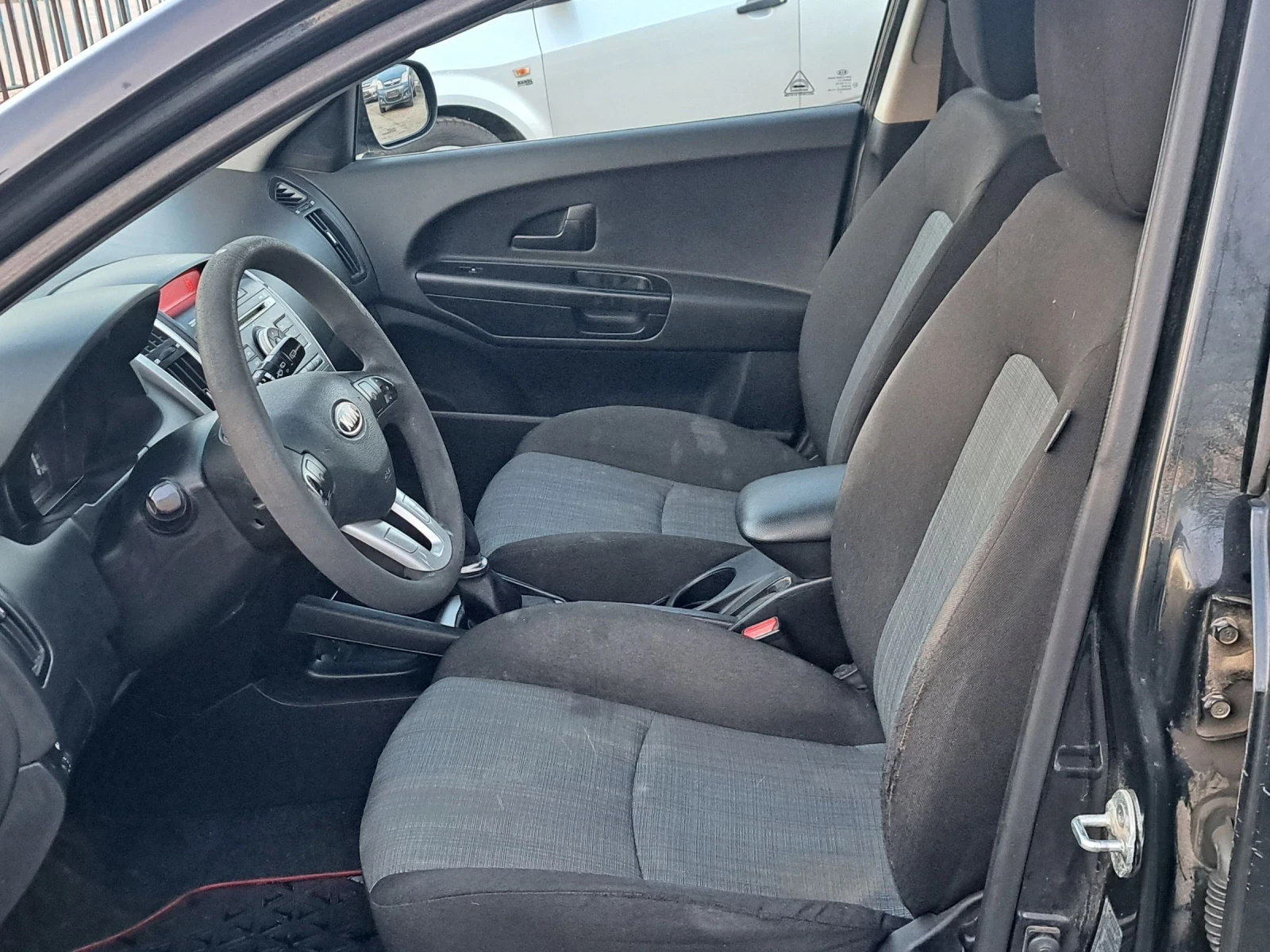 Kia Ceed 1, 6crdi FaceLift  | Mobile.bg � ����������� 15