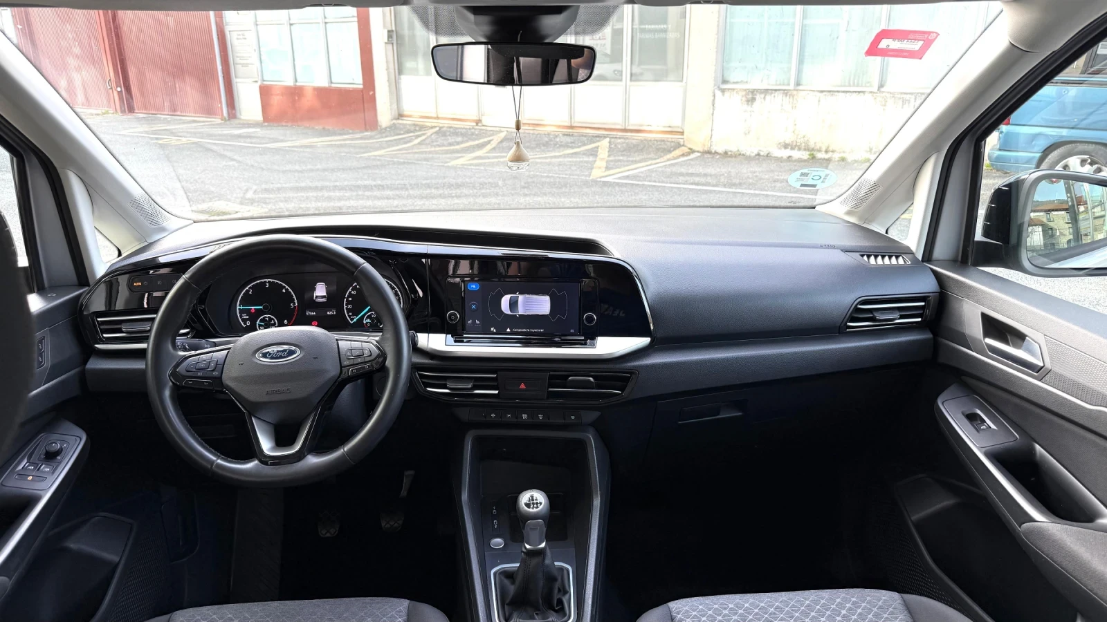 Ford Connect, снимка 10 - Автомобили и джипове - 54172040