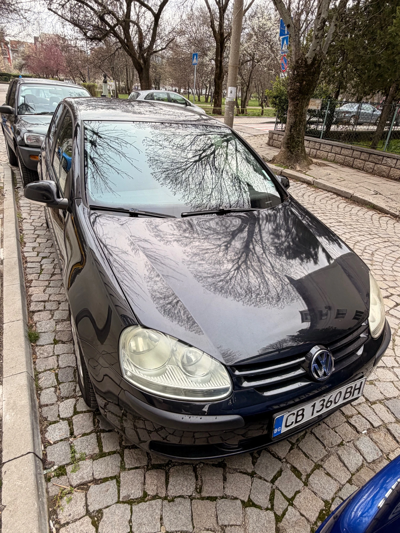 VW Golf V, снимка 10 - Автомобили и джипове - 54379271