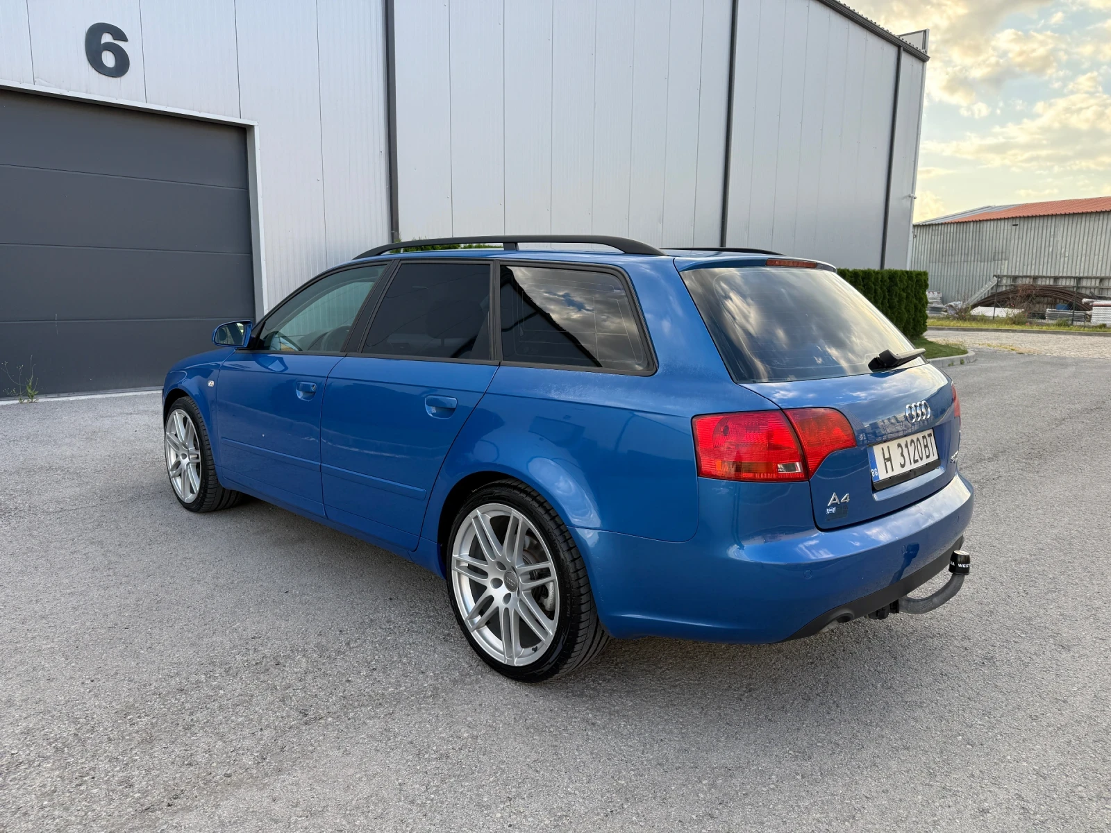 Audi A4, снимка 4 - Автомобили и джипове - 54733023