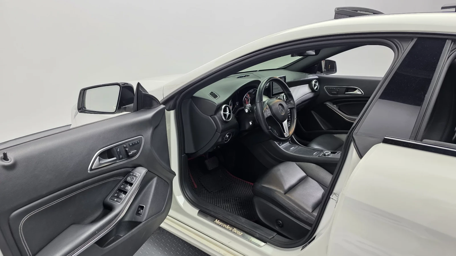 Mercedes-Benz CLA 200 !!SHODOW LINE!! #����� ����������# !�������� | Mobile.bg � ����������� 10