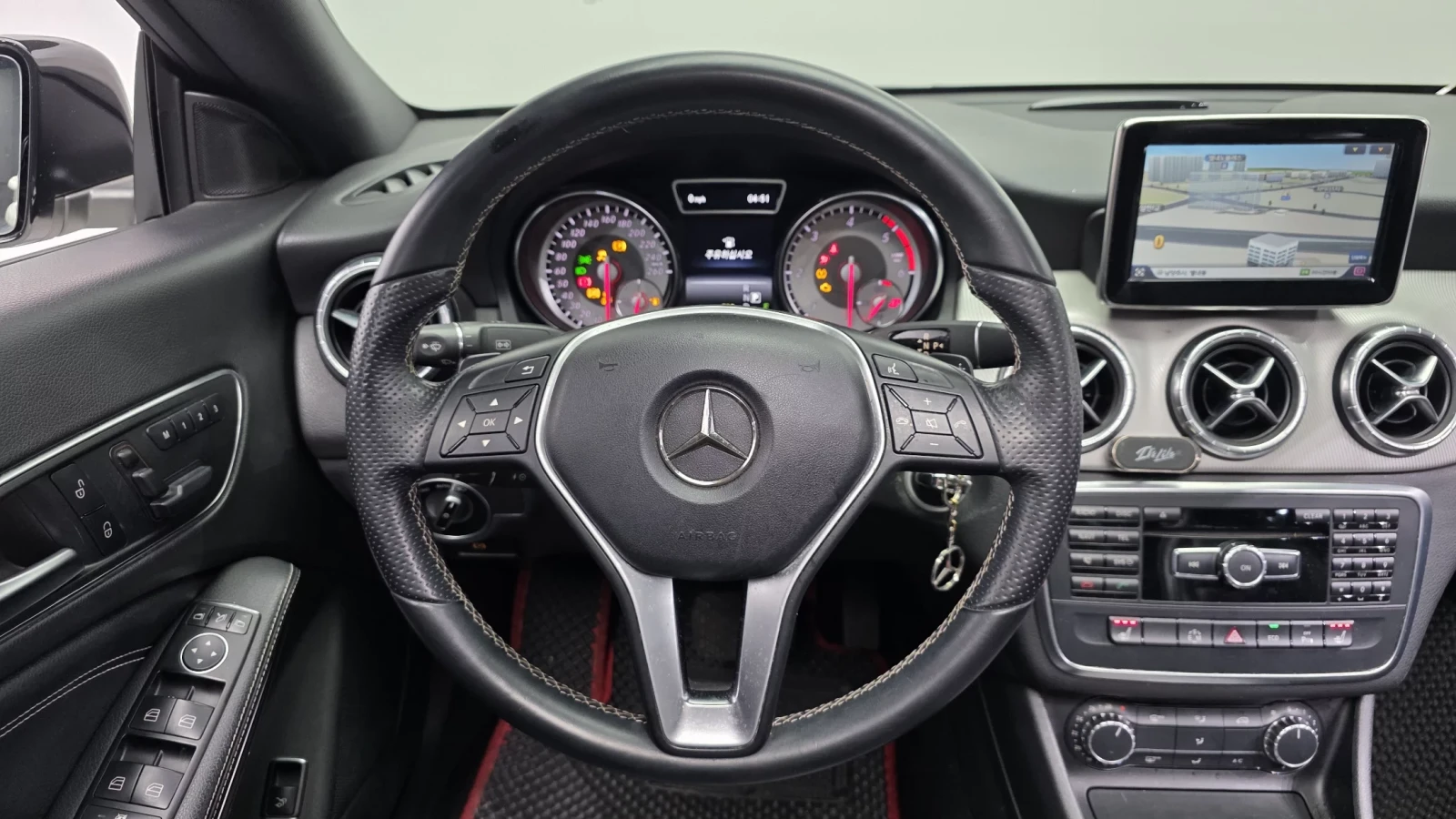 Mercedes-Benz CLA 200 !!SHODOW LINE!! #����� ����������# !�������� | Mobile.bg � ����������� 13