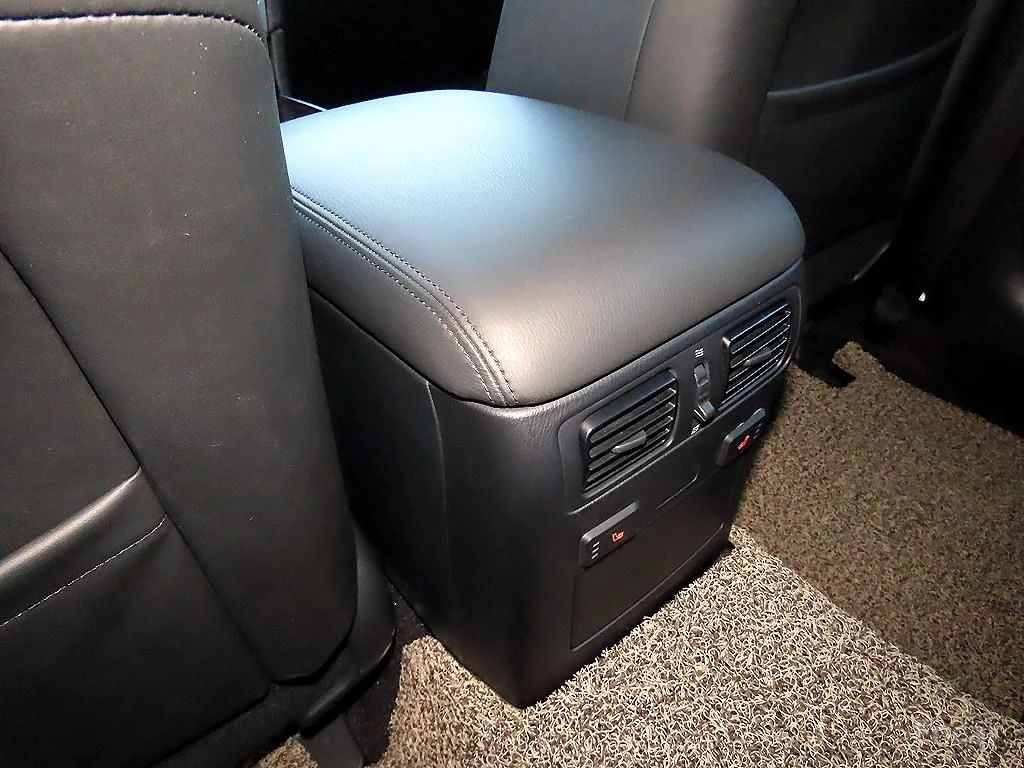 Infiniti Q70 3.7* V6, снимка 17 - Автомобили и джипове - 54964748
